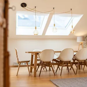 Dachgeschoss Akelei Am Fuße Der Zugspitze Apartment